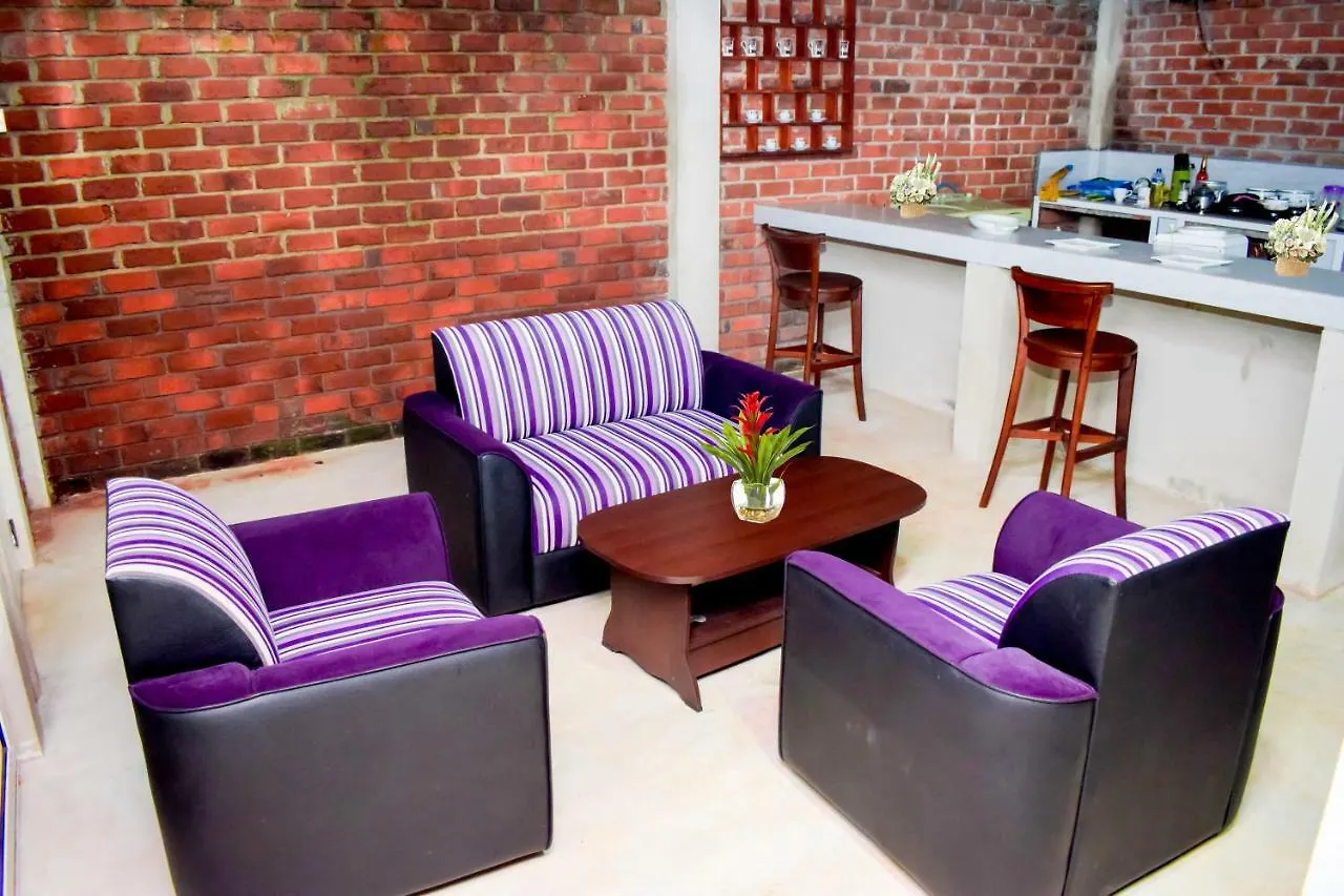 Hotel Laana Villa Negombo